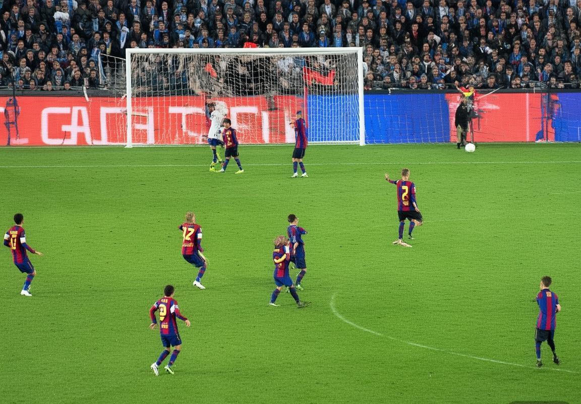 巴塞罗那VS伊维萨：激情对决经典回顾及战术解析(图4)